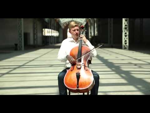 Preview image for the video "Bach: Cello Suite No 2 (Gigue) – MARTIN RUMMEL".